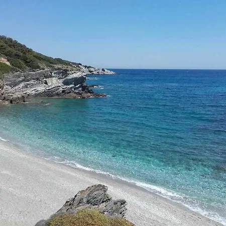 Markamar Loutraki (Skopelos)